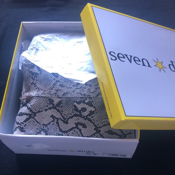 Nordstrom Rack snake print boot - Picture 4 of 4